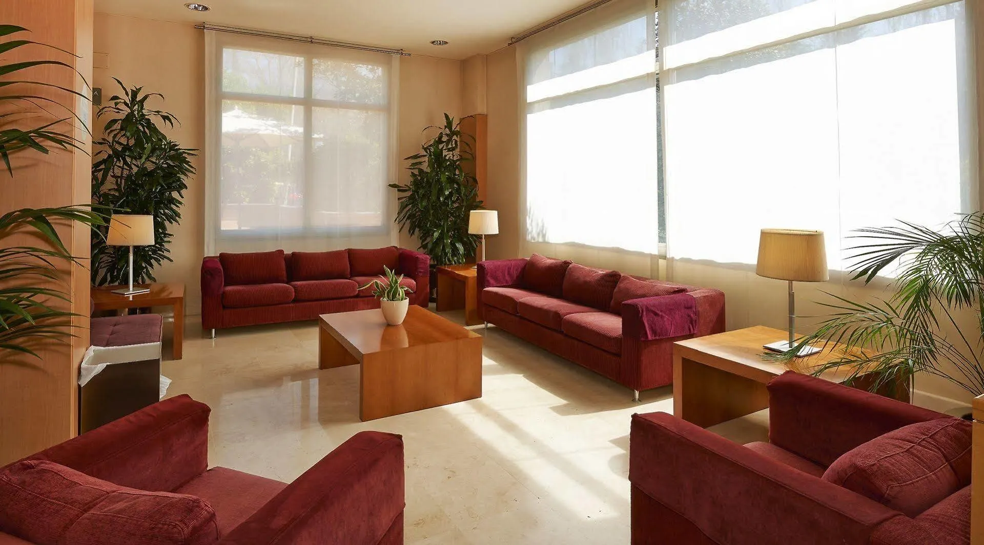 Sercotel Porta Barcelona سانت خوسنت دسفيرن فندق