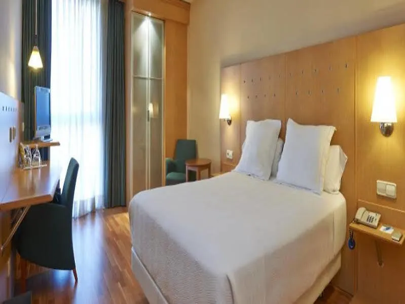 فندق Sercotel Porta Barcelona سانت خوسنت دسفيرن